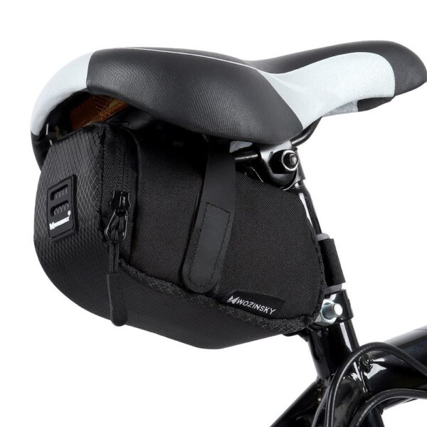 Mała torba rowerowa pod siodełko 0.6 l czarny 1 1016458 2 mala torba rowerowa pod siodelko 06 l c wozinsky hurtownia sklep