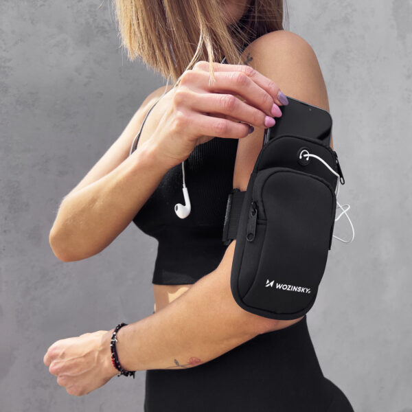 Opaska na telefon do biegania armband niebieska 4 1016509 5 opaska na telefon do biegania armband ni wozinsky hurtownia sklep