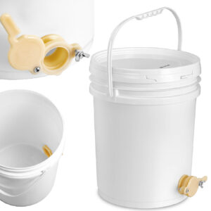 Odstojnik do miodu plastikowy z zaworem 20 l 5 Odstojnik do miodu plastikowy z zaworem 20 l - obrazek 1