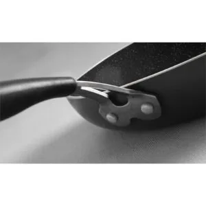 Patelnia aluminiowa z powłoką Teflon Platinum Professional nieprzywierającą śr. 20 cm - Hendi 621103 15 Patelnia aluminiowa z powłoką Teflon Platinum Professional nieprzywierającą śr. 20 cm - Hendi 621103 - obrazek 5