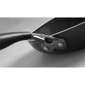 Patelnia aluminiowa z powłoką Teflon Platinum Professional nieprzywierającą śr. 28 cm - Hendi 621134 15 Patelnia aluminiowa z powłoką Teflon Platinum Professional nieprzywierającą śr. 28 cm - Hendi 621134 - obrazek 5