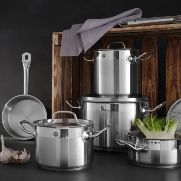 Garnek wysoki Profi Line z pokrywką dno Sandwich 24 l śr. 320 x 300 h - Hendi 832608 9 832004 12